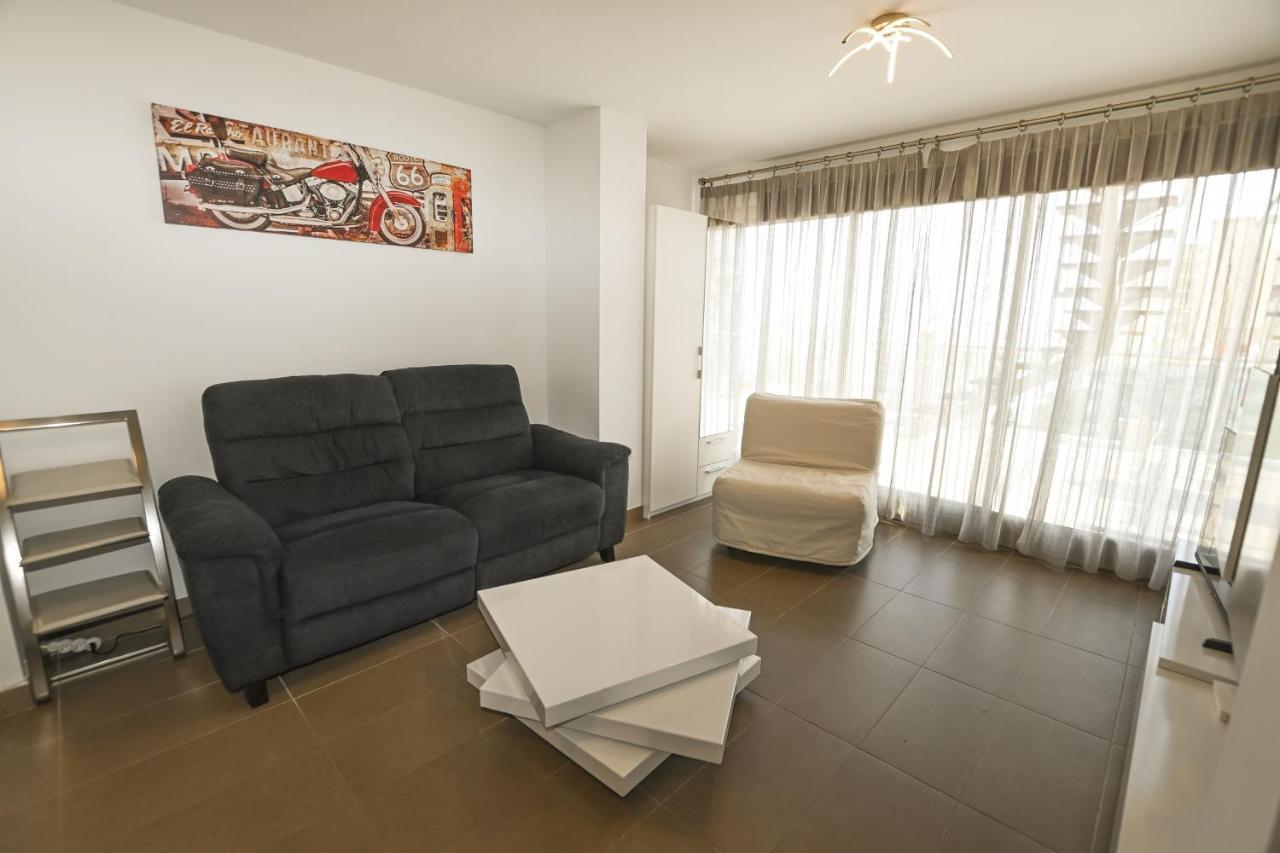 Apartment Edificio Borumbot